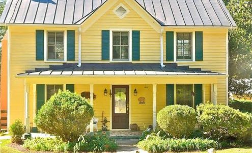 White Pig Bed & Breakfast Schuyler