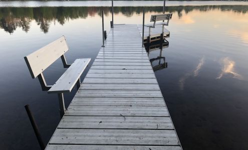 U.P. Sunrise Cottages Little Lake
