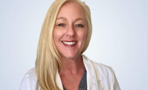 Complete Family Wellness 301 E Cherokee St, Lindsay Oklahoma 73052