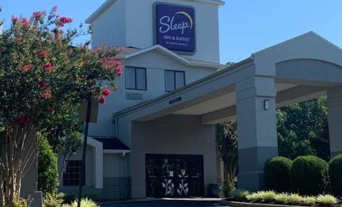 Sleep Inn & Suites