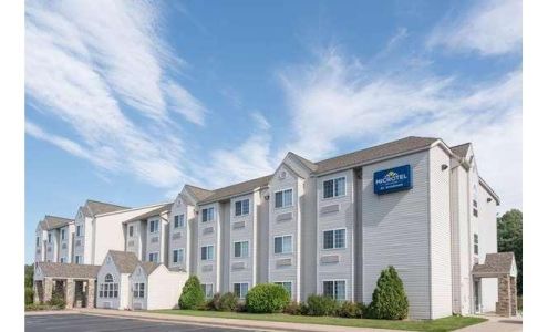 Microtel Inn & Suites by Wyndham Rice Lake