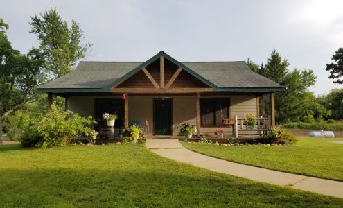 Final Cut Apparel & Decals, LLC Screen Printing & Embroidery Wautoma