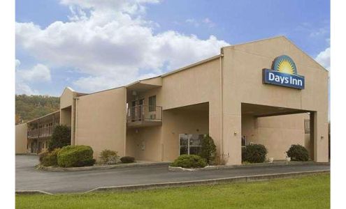 Days Inn by Wyndham Morehead