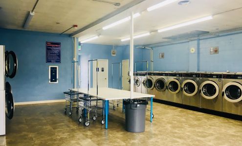 B&B's Laundromat Morton