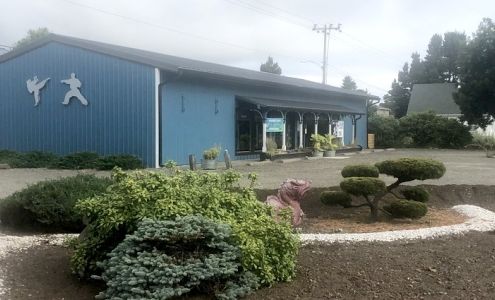 Pacific Integrated Martial Arts LLC 2103 Pacific Ave, Long Beach Washington 98631