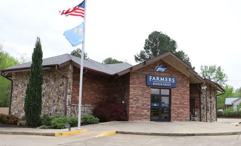 Farmers Bank & Trust Idabel
