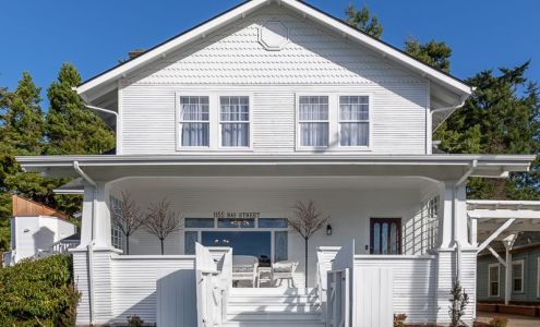 Edwin K Boutique Inn and Condo at the Edwin K