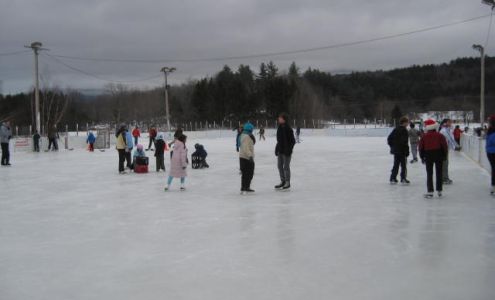 Skatium Ice Rink Waitsfield
