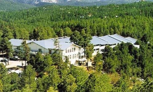 Swiss Chalet Hotel Ruidoso