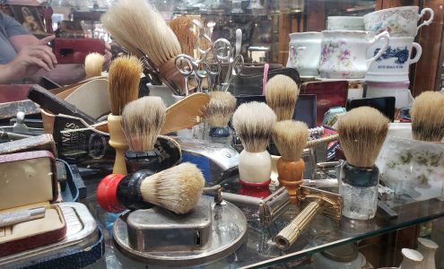 Memory Lane Antiques