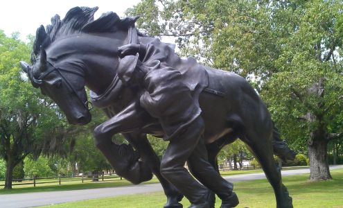 U-Haul Neighborhood Dealer