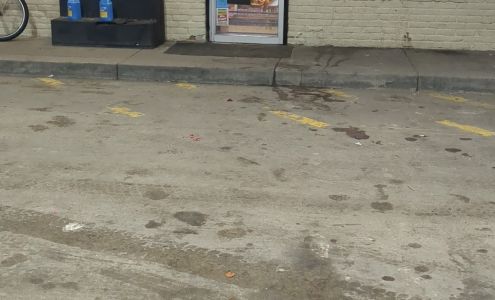 Everest Smoke and Vape Shop