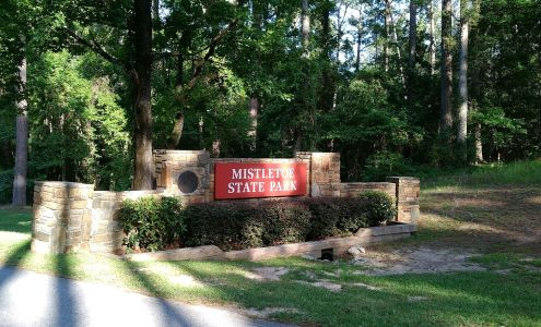 Mistletoe State Park Appling