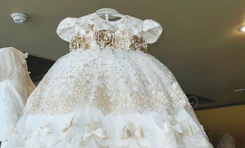 La Guadalupana Boutique Quinceanera, Bautizo, Communion, Boda & Ceremonies