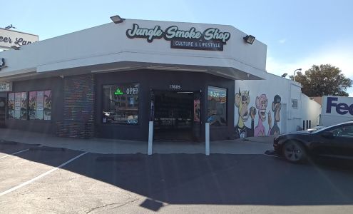 Jungle Smoke Shop Huntington Beach: Smoke and Vape Shop - CBD, Disposable Vapes, E-Liquids, Smoking Accessories