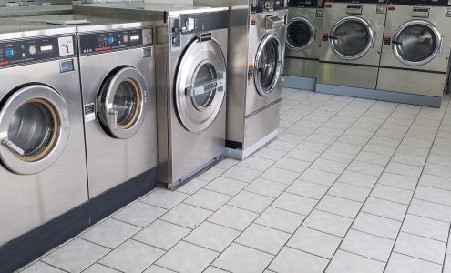 Chloe's Coin Laundry