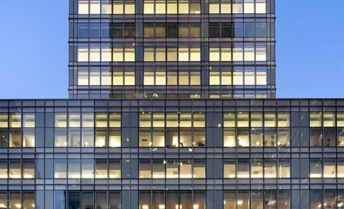 Headshot Specialist - Headshot Photographers NYC - Corporate & Company Headshots