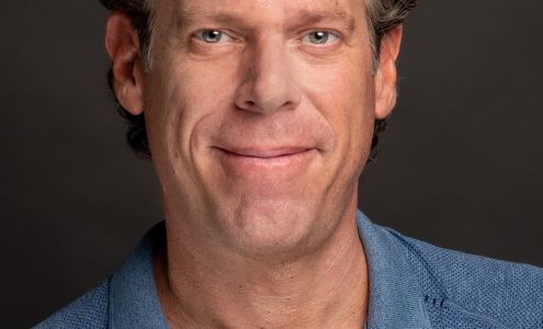 Justin Bowles - 8z Real Estate