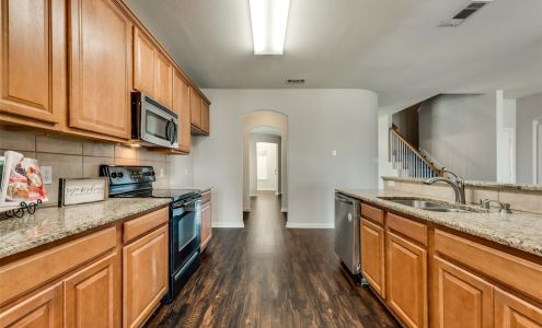 Jackie McDonald, Realtor