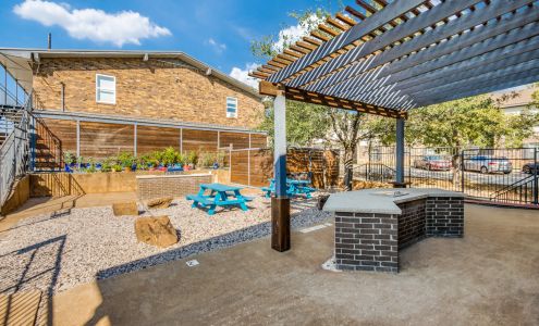 The Metro Apartments