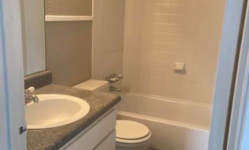 Regency Square Apartments