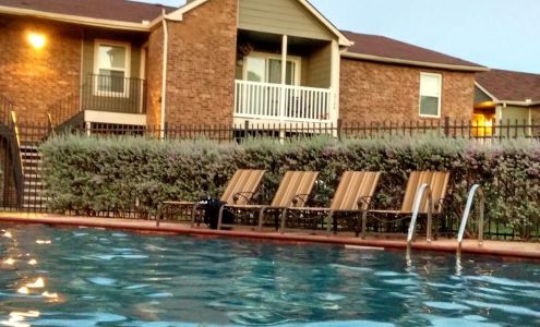 Pebblebend Apartments