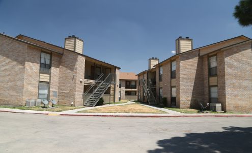 Woodview Apartment Homes