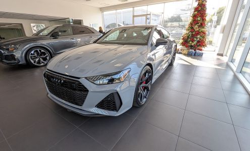 Santa Monica Audi Service Department