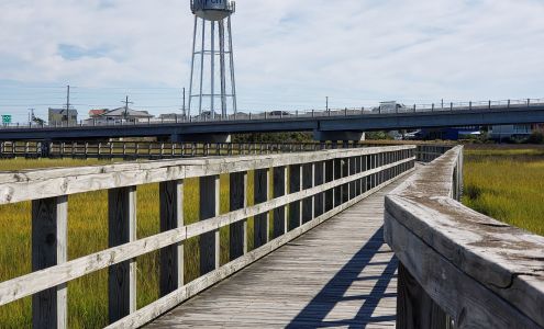 Soundside Park Surf City