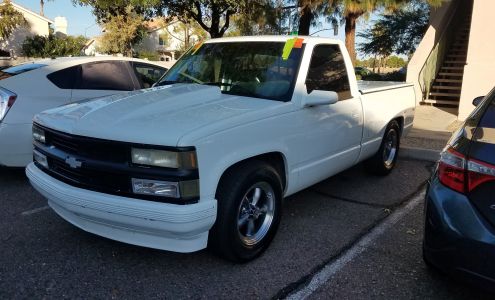 Gilbert Custom Detail & Window