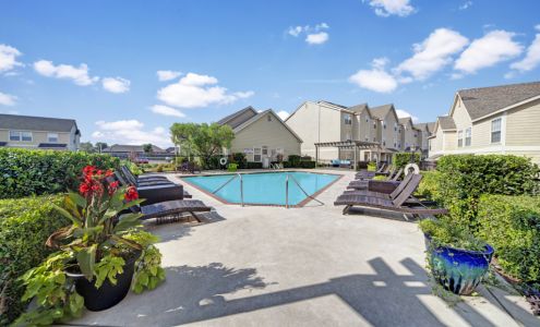 Summit Point Apartment Homes