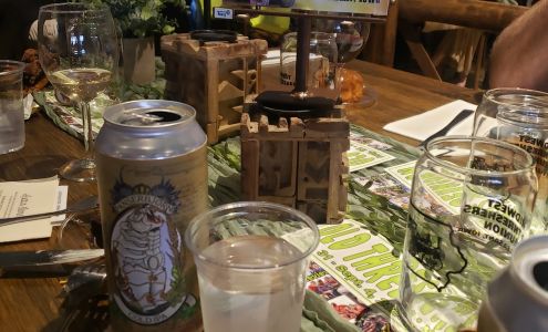 Airport Road Vineyard & Winery Mount Pleasant