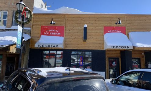 Molly Poppin's Gourmet Snacks Park Rapids