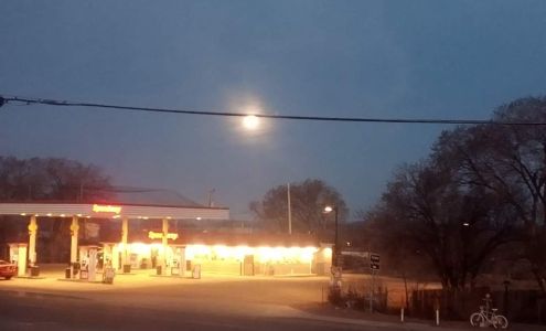 Speedway Ranchos de Taos