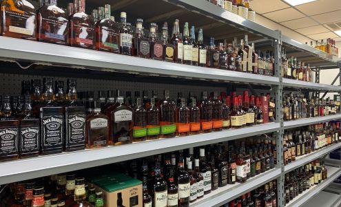 Liquor Max, Pelham RD, Greenville, SC, USA.