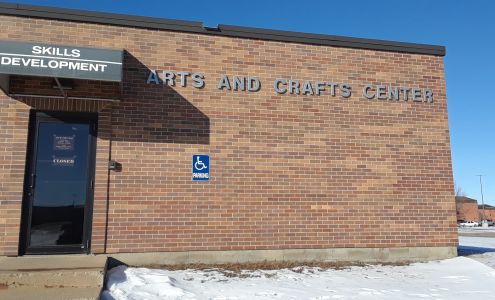 Arts and Crafts Center Minot Afb
