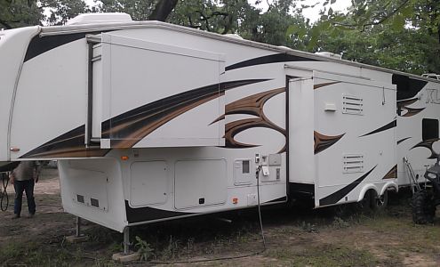 Robertson and Son RV Repair 625 S 4th St, Wortham Texas 76693