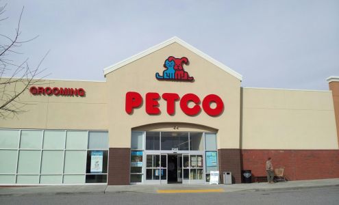 Petco Cumming