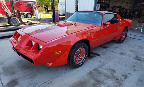 Elsie's Customs - Automotive, Diesel Repair, and Restoration Quinter