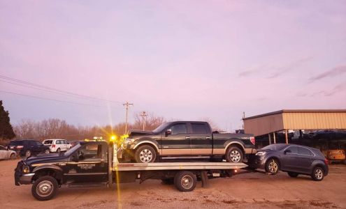 Wreck-Less Towing llc Fredericktown