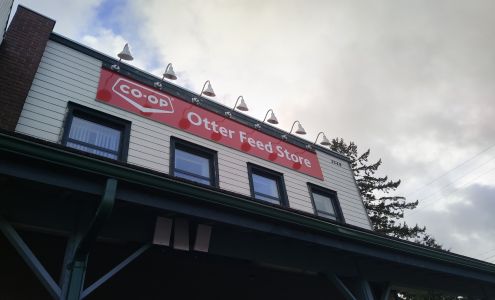 Otter Co-op Aldergrove Feed Store Aldergrove