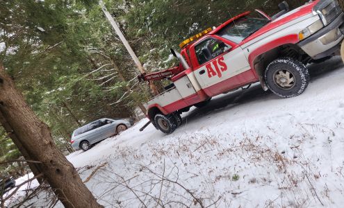 AJ'S Towing and Recovery Livingston Manor