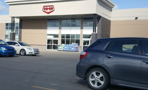 Warman Co-op Food Store (Saskatoon Co-op) Warman
