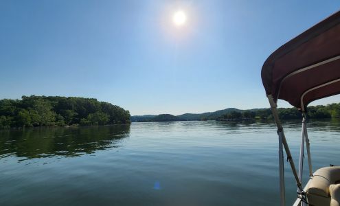 Cricket Creek Marina Omaha
