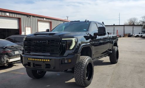 Calderon autobody & paint