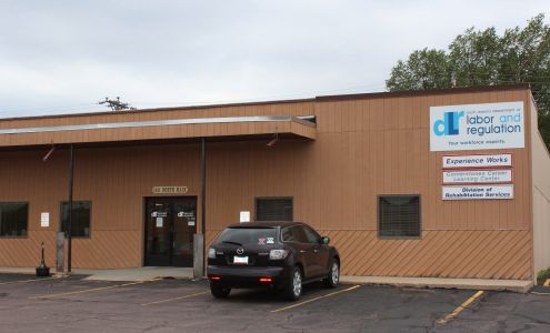 South Dakota Department of Labor and Regulation, Mitchell Job Service 1321 N Main St, Mitchell South Dakota 57301