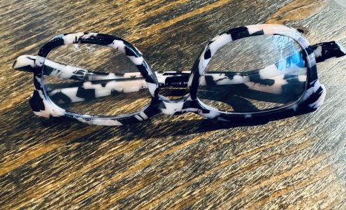 SCHWARTZ EYE ASSOCIATES