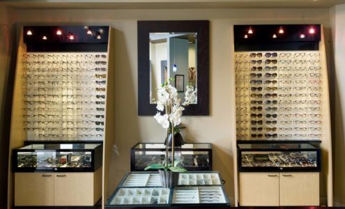 Pelini Eyecare