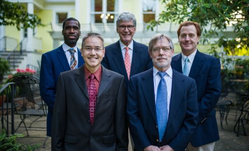 Mid-South Retina Associates: Lawrence W. Gordon, M.D. 2017 St John Ave B, Dyersburg Tennessee 38024