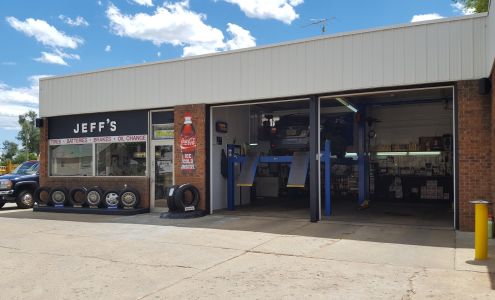 Jeff's Towing & Automotive